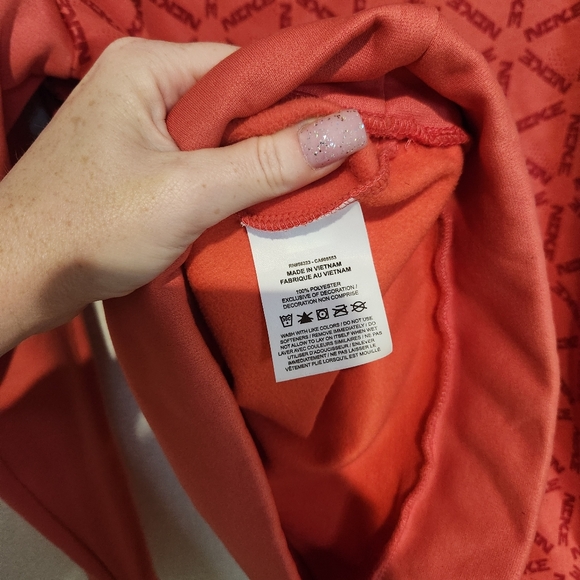 Nike Mens Therma-Fit Red Coral All Over Print Fleece Hoodie Large - Picture 7 of 7